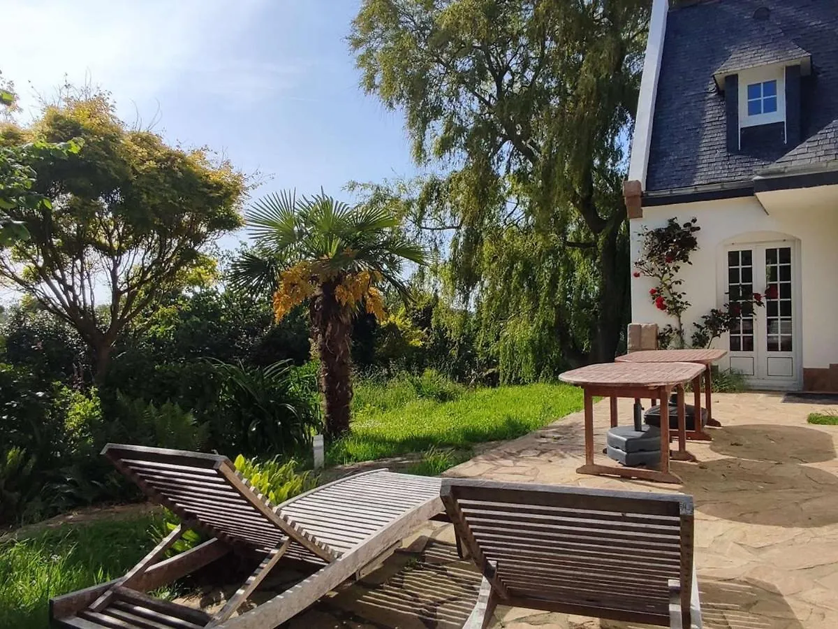 Vakantiehuis Grande Maison Familiale A Tregastel Avec Jardin Clos, Terrasse Et Wifi - Fr-1-368-393 Frankrijk